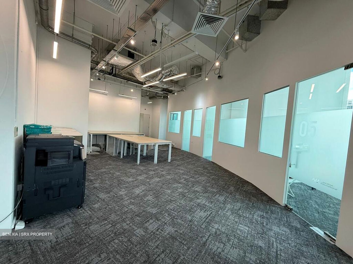 Oxley Tower (D1), Office #575885501